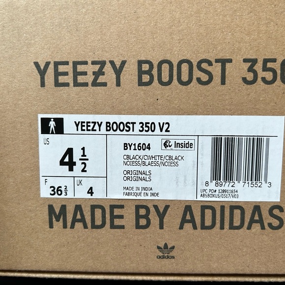 #Adidas #Yeezy #Boost #350 V2 #Oreo - Picture 3 of 5